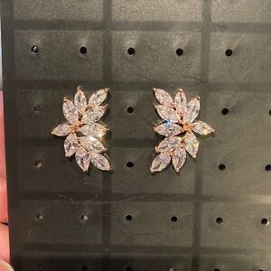 Sparkling Rose Gold Leaf Stylizes Earrings. Marquis cut stones